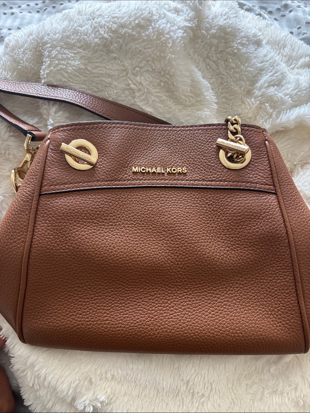 MICHAEL KORS Pebbled Chestnut Leather Shoulder Bag with Gold Hardware